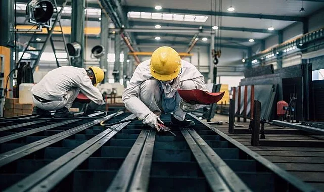 Bademler Eski Eşya Atımı